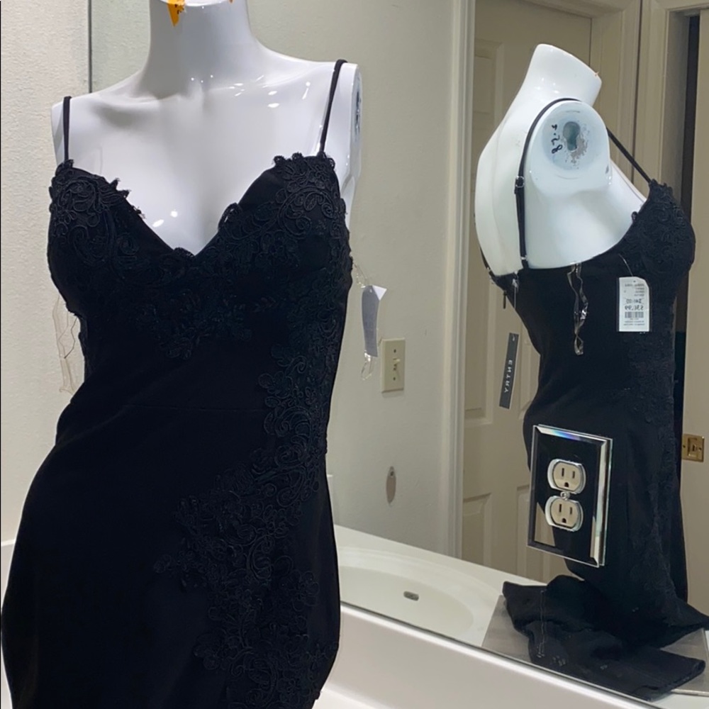 Black lace detailed long dress